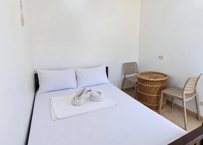 M Capsule * San Francisco (Cebu)